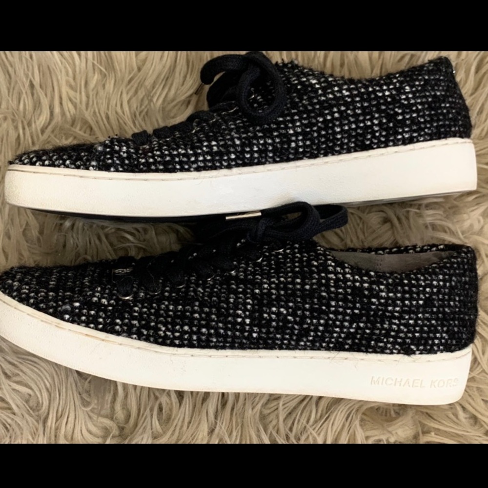 Women’s Michael Kors Shoes 9.5 - Picture 2 of 9